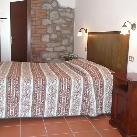 Farm stay Podere Oslavia Az.agr.bio Giannini *